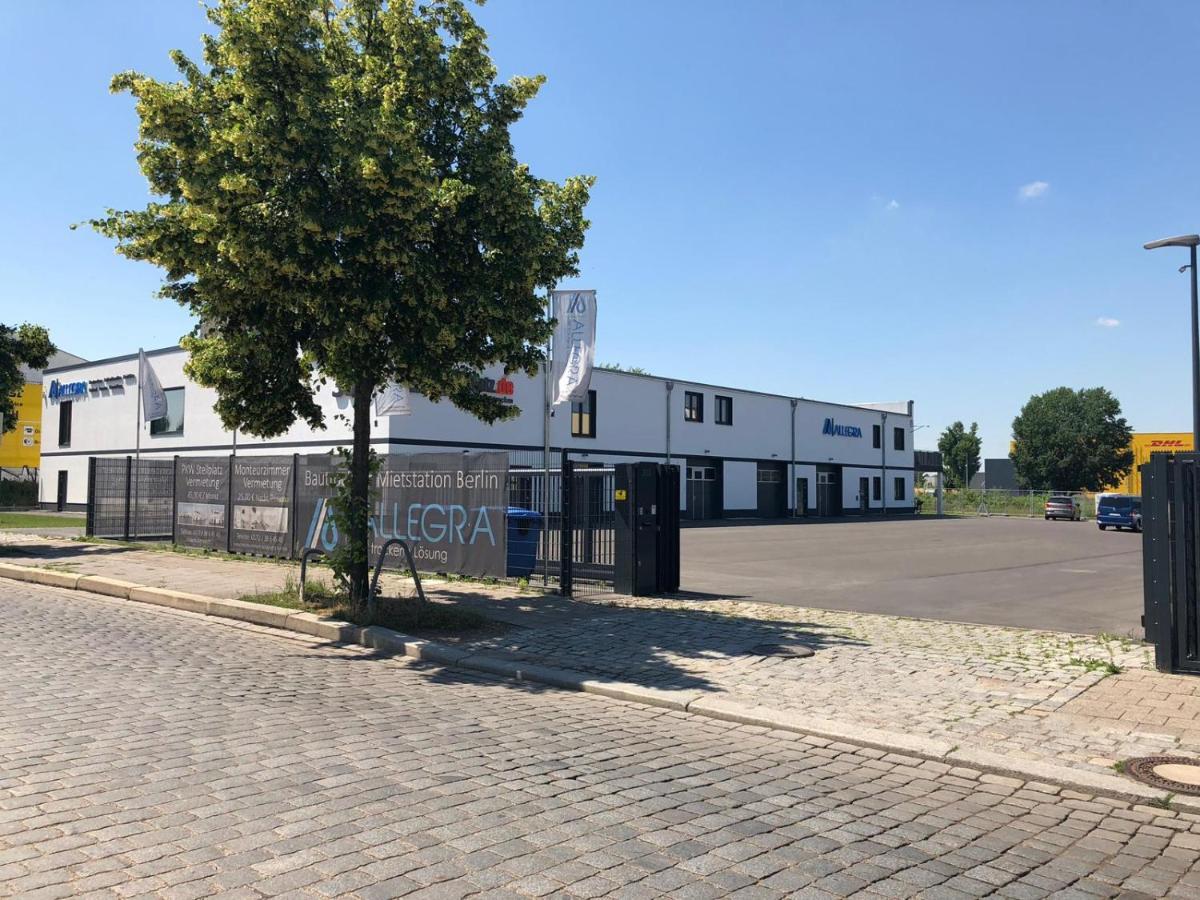 Monteurzimmer Berlin Pankow Mit Dachterrasse - Nur 10 Min. Von Der A10 - 3 Zimmer/ 7 Betten Экстерьер фото
